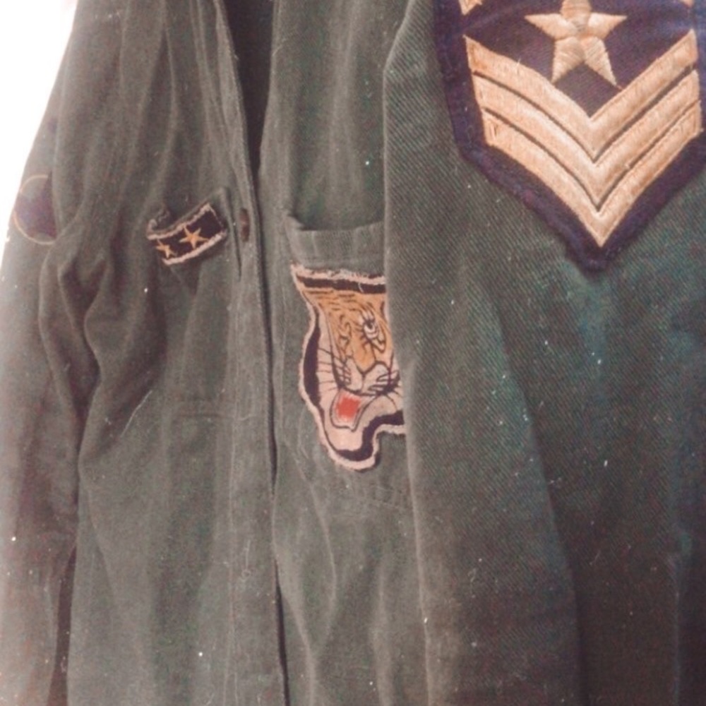 Forever 21 Small army jacket with patches